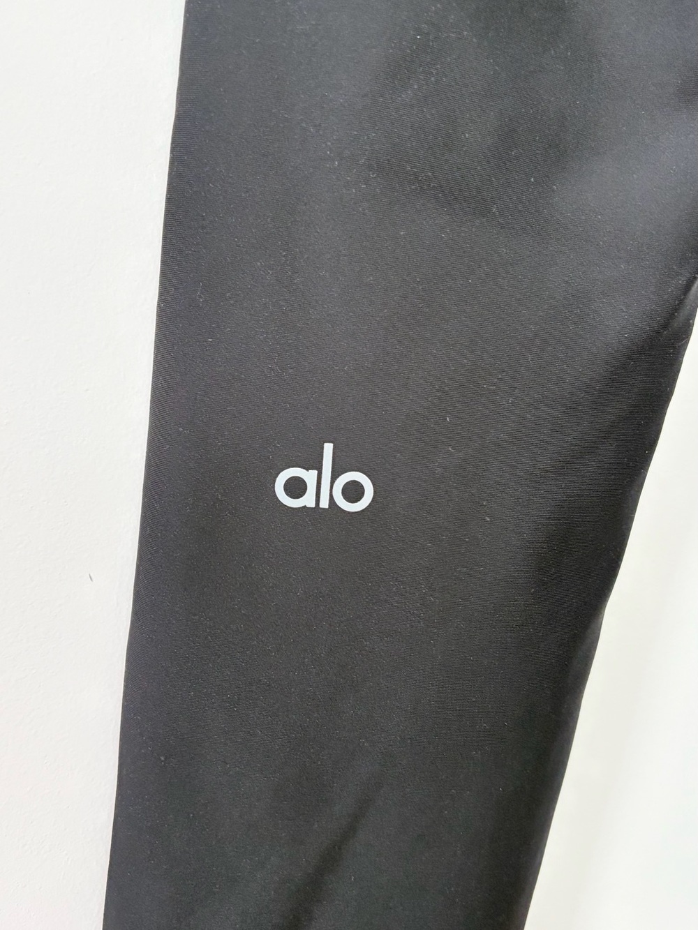 alo airbrush legging - Picture 9 of 9
